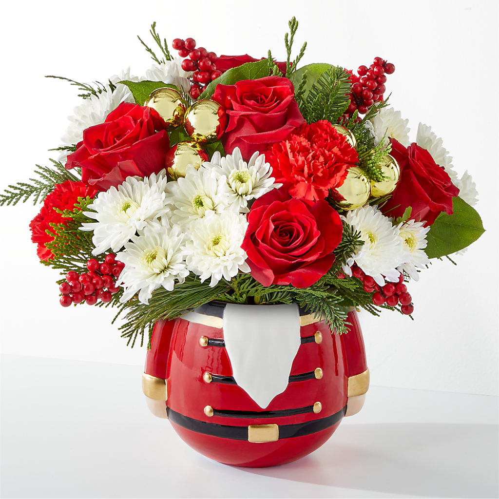 Ho Ho Gnome Bouquet – DANDELIONS ALL THINGS WEDDINGS & EVENTS, Germanton NC