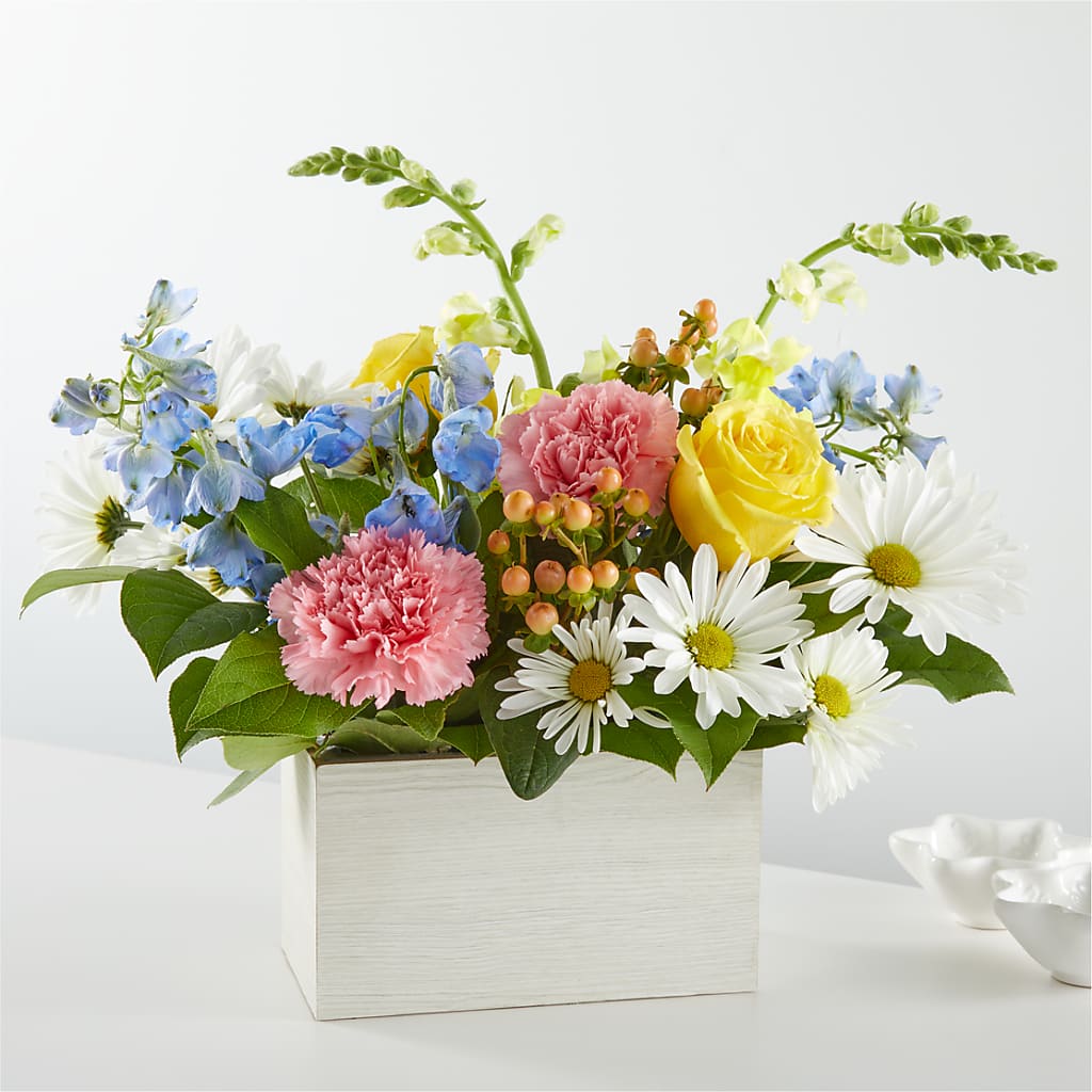 Sun Salutation Box Bouquet – DANDELIONS ALL THINGS WEDDINGS & EVENTS, Germanton NC