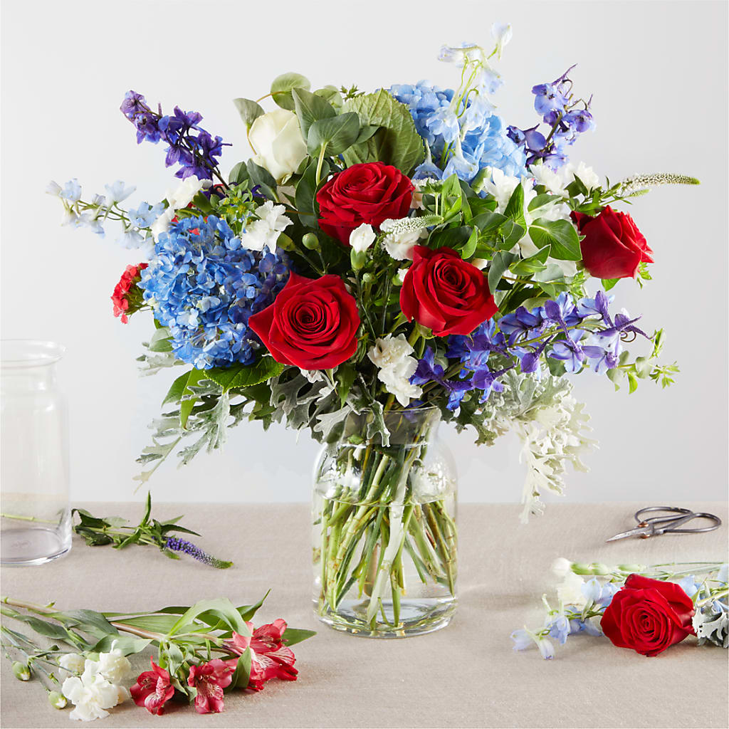 Star Spangled - A Florist Original – DANDELIONS ALL THINGS WEDDINGS & EVENTS, Germanton NC