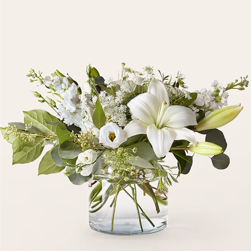 Alluring Elegance Bouquet – DANDELIONS ALL THINGS WEDDINGS & EVENTS, Germanton NC