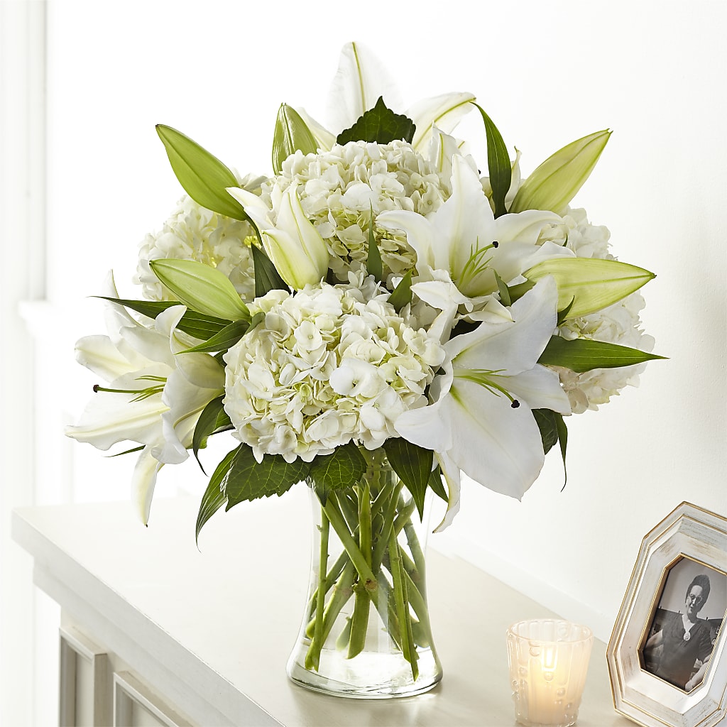 Compassionate Lily Bouquet – DANDELIONS ALL THINGS WEDDINGS & EVENTS, Germanton NC