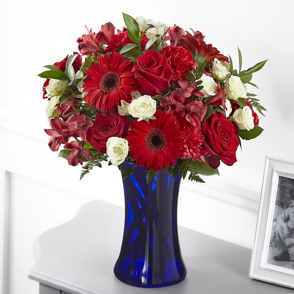 Hearts Embrace Bouquet – DANDELIONS ALL THINGS WEDDINGS & EVENTS, Germanton NC