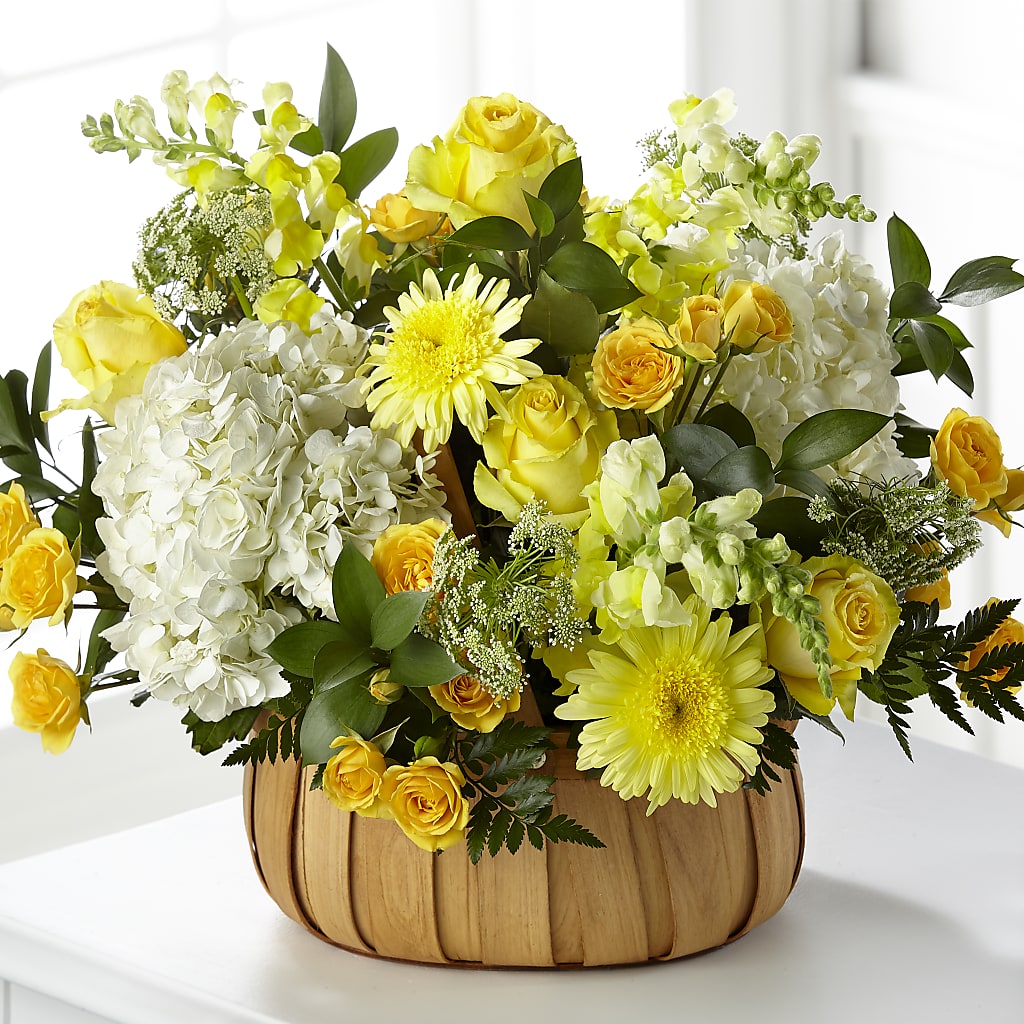 Rustic Remembrance Basket – DANDELIONS ALL THINGS WEDDINGS & EVENTS, Germanton NC