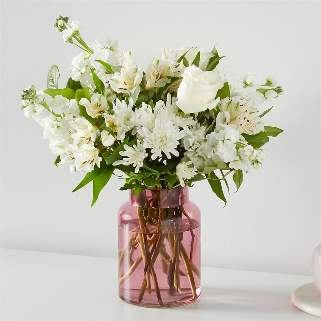 Candy Cream Bouquet – DANDELIONS ALL THINGS WEDDINGS & EVENTS, Germanton NC