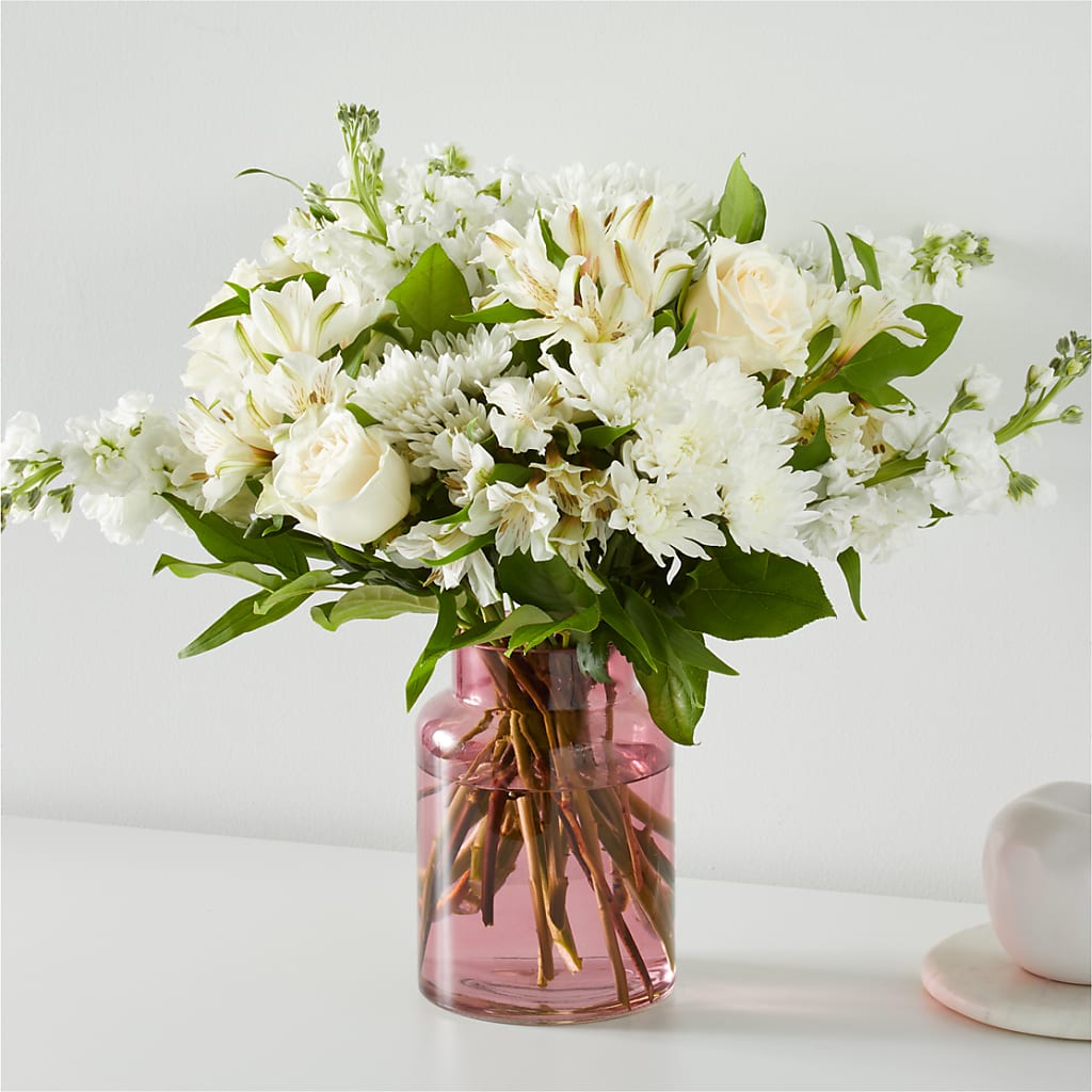Candy Cream Bouquet – DANDELIONS ALL THINGS WEDDINGS & EVENTS, Germanton NC