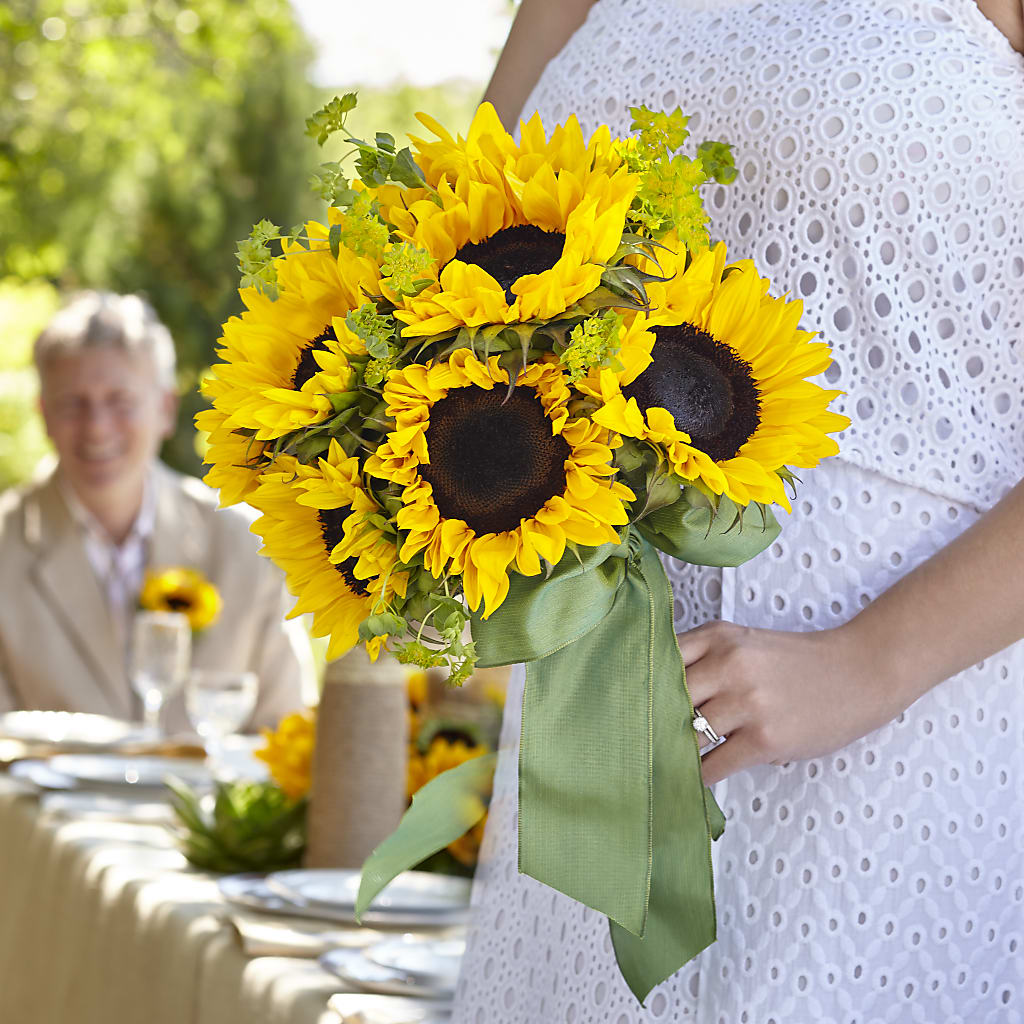 Free Spirit Bouquet – DANDELIONS ALL THINGS WEDDINGS & EVENTS, Germanton NC