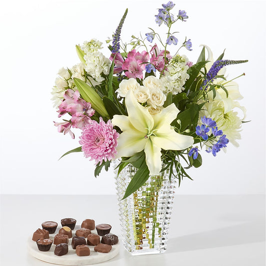 Winter Celebration Bouquet – DANDELIONS ALL THINGS WEDDINGS & EVENTS, Germanton NC