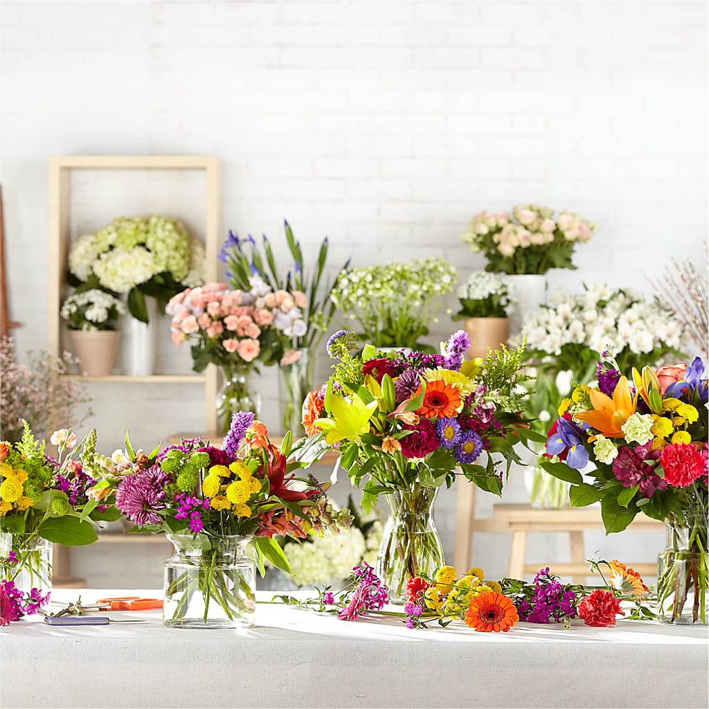 Bold & Bright – A Florist Original – DANDELIONS ALL THINGS WEDDINGS & EVENTS, Germanton NC