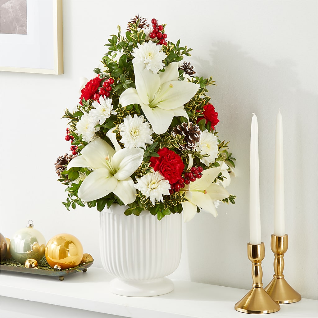 Festive Moments Tree – DANDELIONS ALL THINGS WEDDINGS & EVENTS, Germanton NC