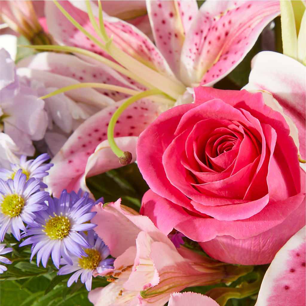 Pressing Petals Bouquet – DANDELIONS ALL THINGS WEDDINGS & EVENTS, Germanton NC