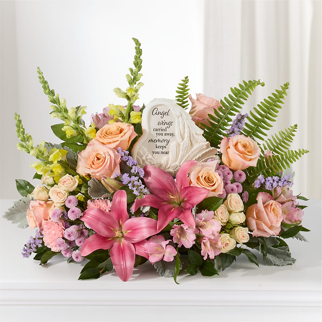 Gentle Light Arrangement – DANDELIONS ALL THINGS WEDDINGS & EVENTS, Germanton NC