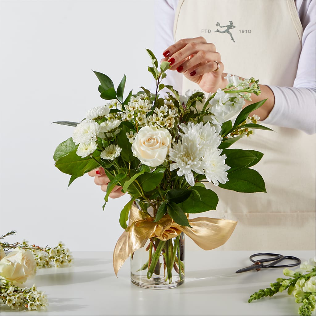 New Beginnings – A Florist Original – DANDELIONS ALL THINGS WEDDINGS & EVENTS, Germanton NC