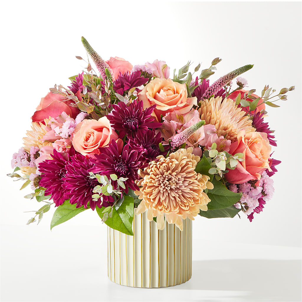 Berry Cobbler Bouquet with Ivory Vase – DANDELIONS ALL THINGS WEDDINGS & EVENTS, Germanton NC
