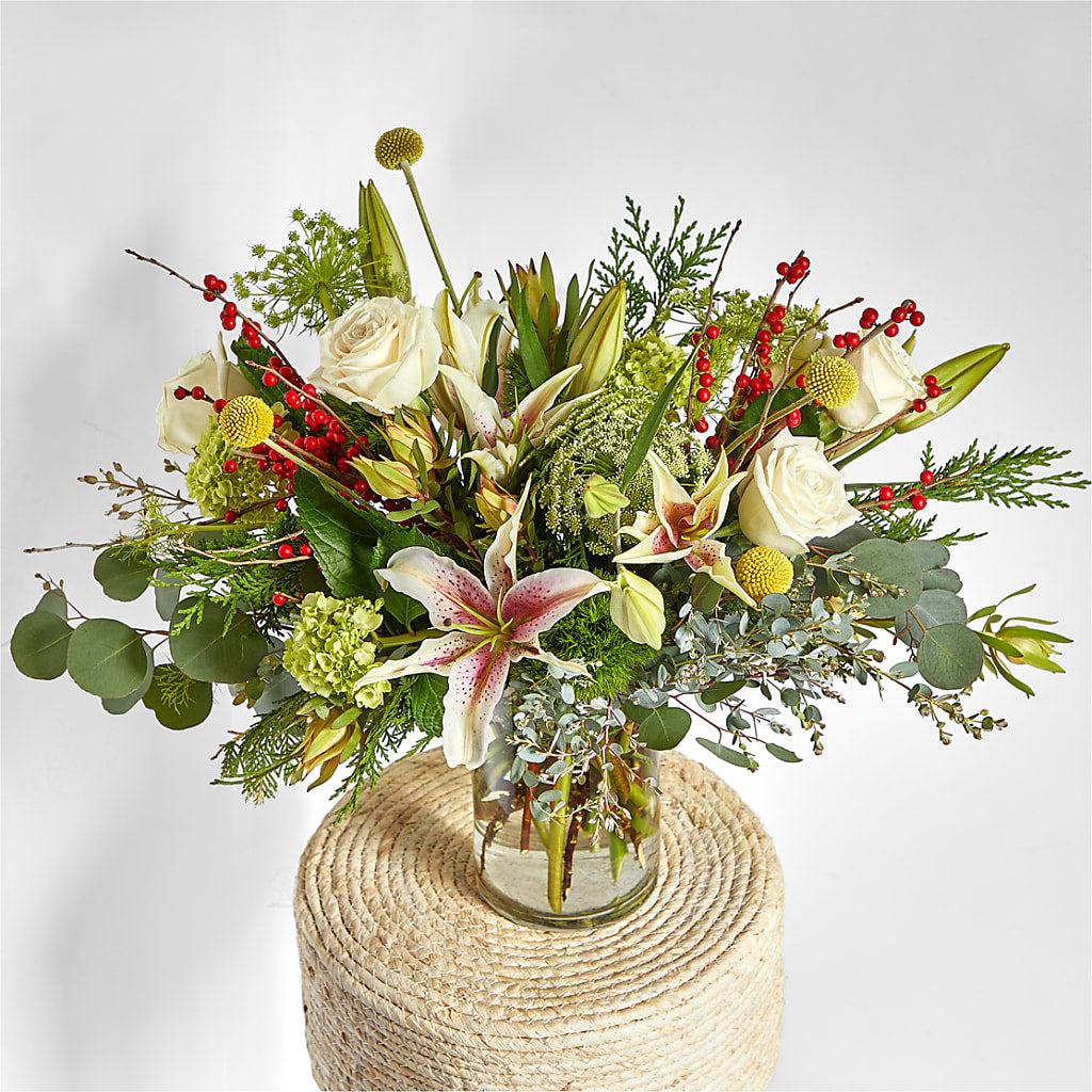 Berry & Bright Bouquet – DANDELIONS ALL THINGS WEDDINGS & EVENTS, Germanton NC
