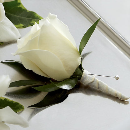 White Rose Boutonniere – DANDELIONS ALL THINGS WEDDINGS & EVENTS, Germanton NC